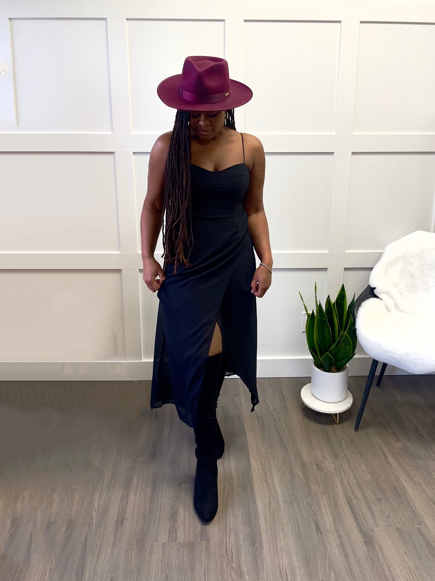 Star Struck Sleeveless Dress - 21 Kouture