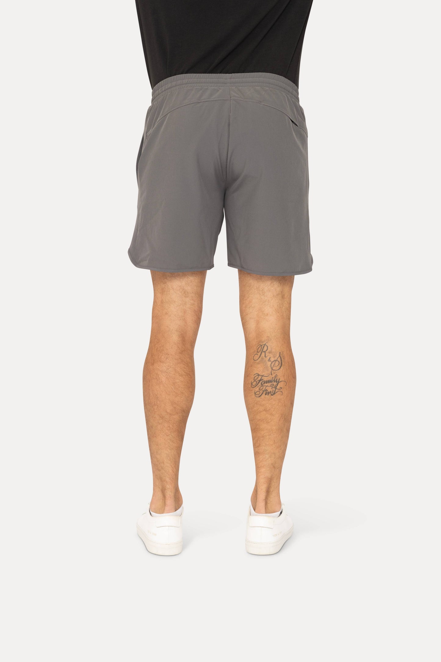 Wave Accent Essential Active Shorts